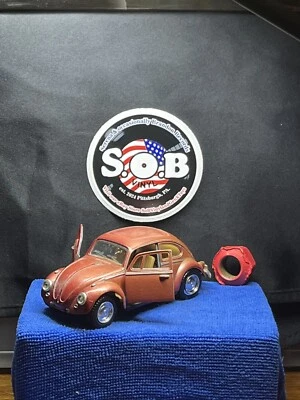 Volkswagen Classic Beetle 1967 Kinsmart Friction rojo fundido a presión 1:32 excelente estado Foto 1 de 4