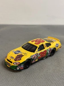 LOOSE Elliott Sadler 2004 Pedigree/ Wizard Of Oz 1/64 Action Diecast - Picture 1 of 5