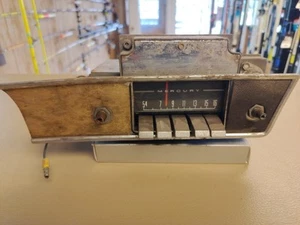 1966-1967 Mercury Comet Caliente OEM AM Radio Untested - Foto 1 di 7