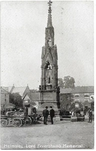 HELMSLEY LORD FEVERSHAM'S MEMORIAL YORKSHIRE UNUSED P/C CIRCA 1920 REF 1921 - Picture 1 of 1