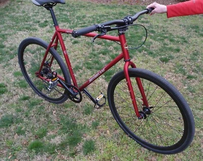 Disco Shimano Cromoly Motobecane UNO OUTCAST PRO 4130 | Rojo 56 cm + 2 neumáticos adicionales Foto 1 de 4