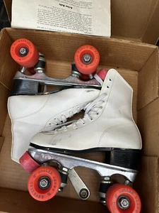 Vintage Roller Derby Black Roller Skates Size 5 - White w/ Orange Wheels - Picture 1 of 12