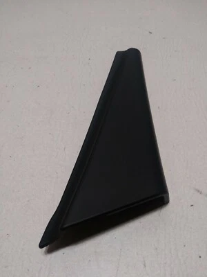 07-13 Suzuki SX4 Interior Ventana Vidrio Cubierta Moldura Tapa Delantera Derecha 33043 Foto 1 de 3