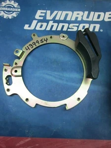JOHNSON EVINRUDE 5 6 8 HP RETAINER & LINK CAM  ASSY 439954 IGNITION PLATE  NEW - Picture 1 of 4