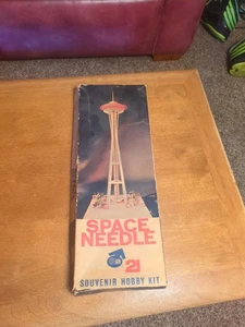 RAR!  STALCO 1962 CENTURY 21 SEATTLE WORLD FAIR 18" SPACE NADEL-VERSIEGELT - Bild 1 von 5