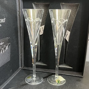 Flautas tostadas Waterford Crystal Wishes amor y romance en caja original - Imagen 1 de 8
