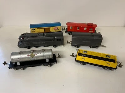 1936 Lionel 1688 Streamline Engine Tender Sunoco Oil Caboose Train Set - Image 1 of 4
