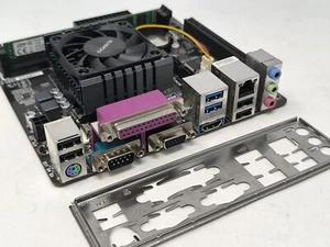 Gigabyte GA-E3800N AMD E23800 Quad APU Radeon HD8280 4GB + Blende - Bild 1 von 2