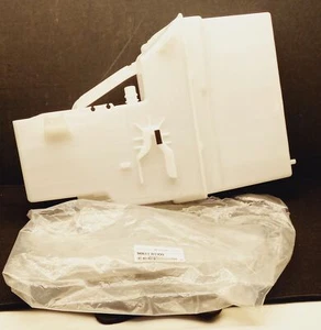 New OEM Genuine Hyundai Reservoir and Pump 2015-2020 Genesis G80 98611-B1300 - Picture 1 of 3