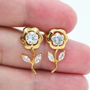 18K Yellow Gold Filled Women Clear Mystic Topaz Elegant Flower Stud Earrings - Picture 1 of 1