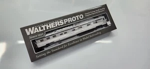9405 Walthers Proto "Light" Budd Strata Dome Sleeper Baltimora & Ohio B&O HO Nuovo con scatola - Foto 1 di 3