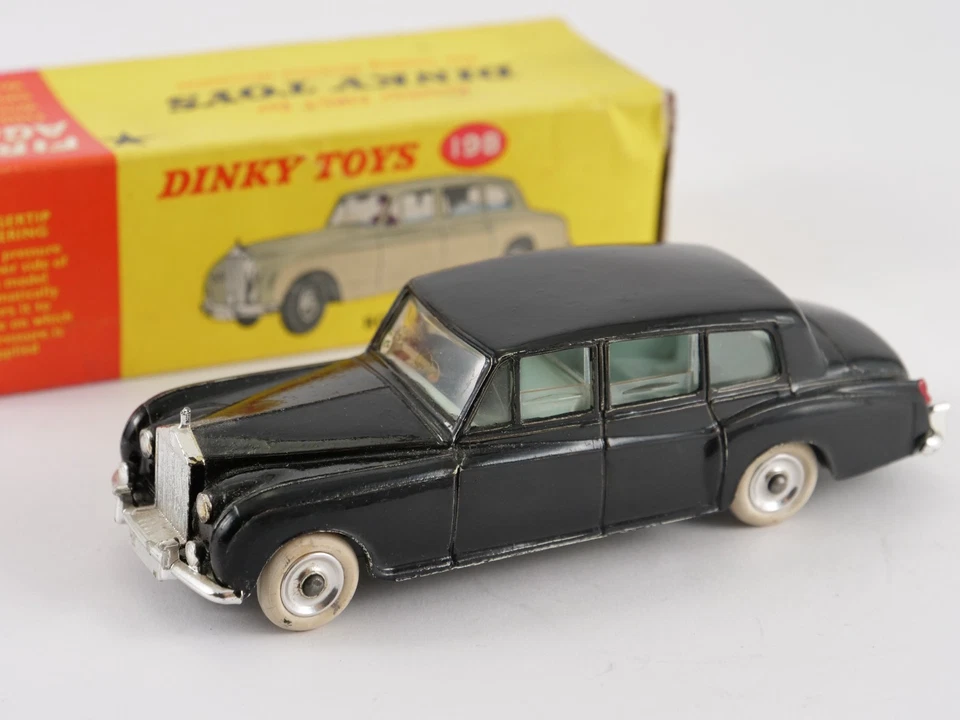 Dinky Toys GB N° 198 ROLLS ROYCE Phantom V Limousine 1/43 In Scatola 1/43 - Immagine 1 di 4