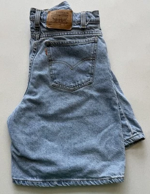 Vintage 90s Levi’s 550 Shorts Relaxed Fit Regular Size 16 Orange Tab - Image 1 of 4