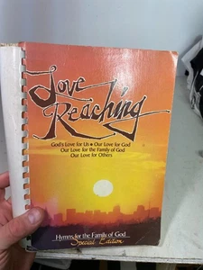 Love Reaching Hymns for The Family of God Paragon 1976 Songbook - Bild 1 von 8