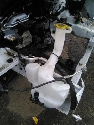 11-20 Dodge Caravan Wash Reservoir - Image 1 of 4