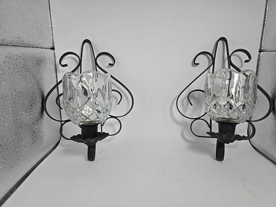 Par de apliques de pared de hierro negro vintage portavelas votivos de vidrio transparente EE. UU.  Foto 1 de 4
