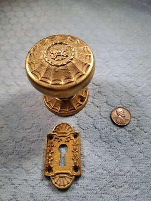 Perilla de puerta Corbin Rose Escutcheon Fitzroy Design Foto 1 de 4