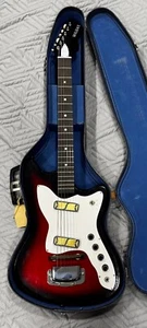 1967 H15 Holiday Bobkat Vintage Electric Guitar, Gold Foils, Case! (2nd owner!) - Picture 1 of 13