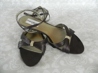 Private Collection by Dyeables Fiesta Chocolate Satin Women's Size 81/2 B - Image 1 of 4