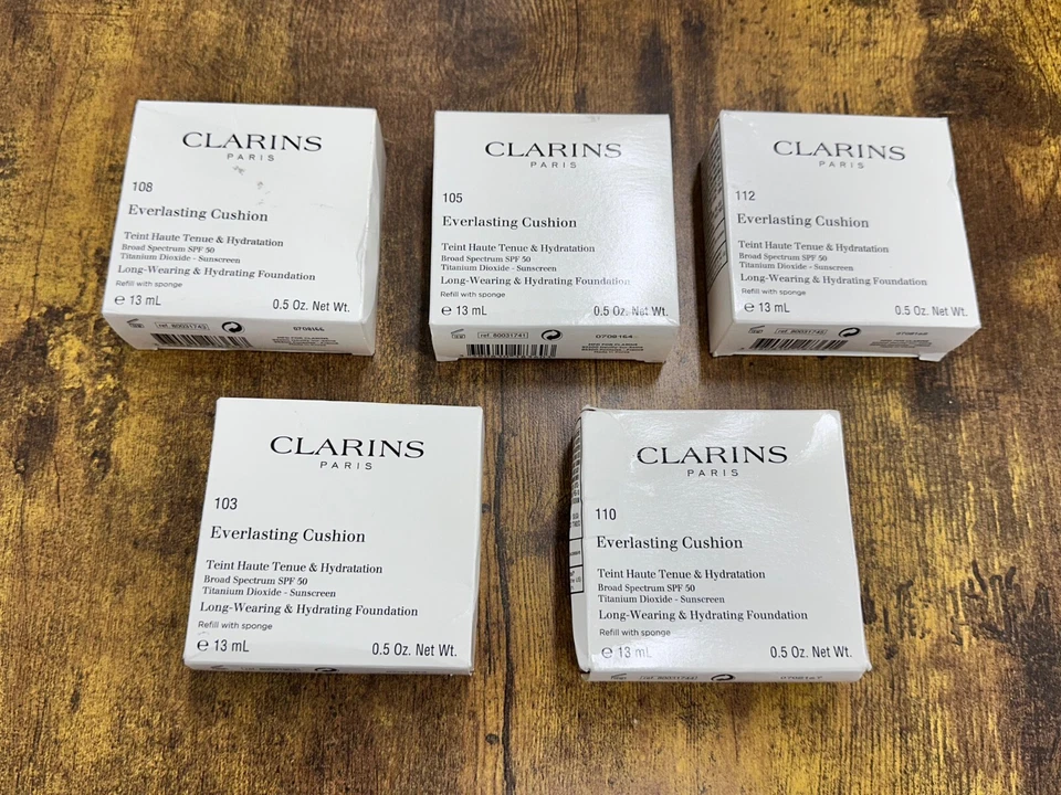 Repuesto Base Cojín Clarins Everlasting FPS 50 con Esponja CAJA PROBADORA BLANCA Foto 1 de 1