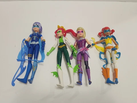 Playmates Mysticons Action Figures toys Lot Of 4 super hero w/ Accessories Cover