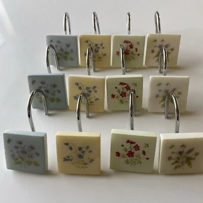 复古 Cottage Core 蚀刻花卉浴帘钩 12 件套 — 第 1/4 张图片