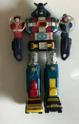 VINTAGE VOLTRON I MINIATURE WARRIOR SPACE ROBOT MATCHBOX 1984 - Image 1 of 2