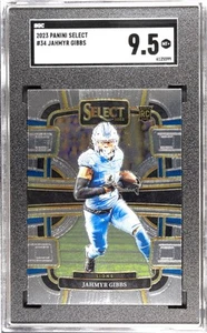 2023 Select #34 Jahmyr Gibbs Rookie SGC 9,5 MT+ - Foto 1 di 2