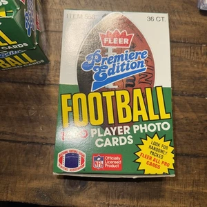 1990 FLEER PREMIERE EDITION NFL FOOTBALL WAX BOX 36 Sealed Packs - Picture 1 of 1