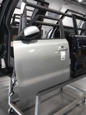 KIA SOUL 2016 puerta delantera izquierda plateada 91000 millas fabricante de equipos originales pieza usada 575086 Foto 1 de 3