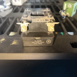 GE Ersatzspule 55-B22B 208-240V Spule (75-90a) Neu OHNE KARTON - Bild 1 von 1