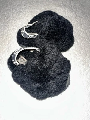 UGG Australia пух Yeah черный горки - Baby размер 4/5 - Изображение 1 из 4