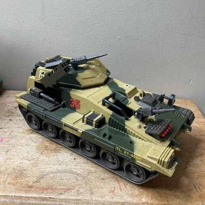 Lanard Toys The Corps Ejército Tanque Bronceado y Verde Camuflaje 1986 De colección Falta Algunas Piezas Foto 1 de 4