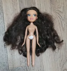 Bratz 2001 vintage ¿Jade/yasmin? Muñeca Extra Largo Cabello Castaño, Ojos Marrones Labios Rosa - Imagen 1 de 5
