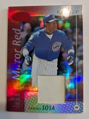 Espejo Leaf 2002 certificado materiales rojos #148 Sammy Sosa 116/150 - ¡Cubs! Foto 1 de 2