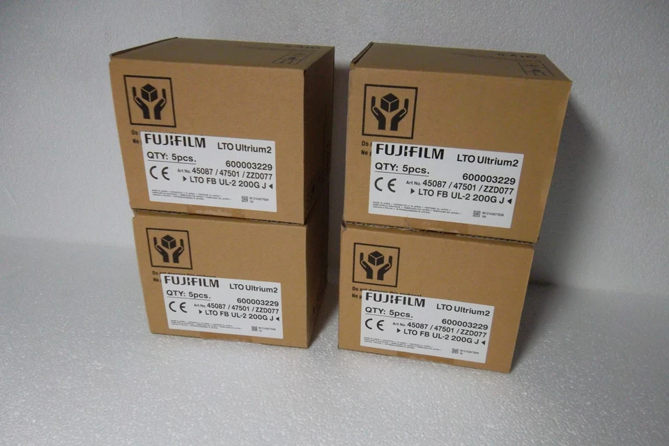 Fujifilm Lto-2 Ultrium Data Cartridge Tape High-capacity 200/400gb 26220001
