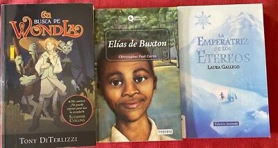 Lot 3 Spanish Chapter Books DiTerlizzi Curtis Gallego Window Buxton Emperatriz - Image 1 of 4