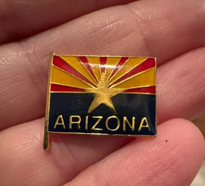 Prendedor de solapa vintage de bandera del estado de Arizona Foto 1 de 3