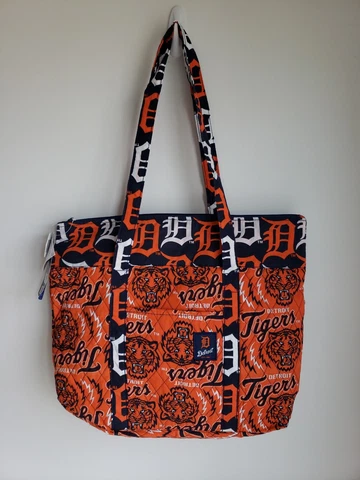 NWT Brand New Detroit Tigers Quilted Lightweight Tote  Beach Bag Womens Cover