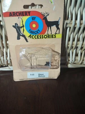 Archery Kisser Buttons - Image 1 of 4