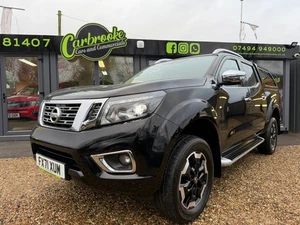 2021 NISSAN NAVARA DOUBLE CAB PICK UP TEKNA AUTO - ONE OWNER - NEW MOT - CANOPY - Picture 1 of 13