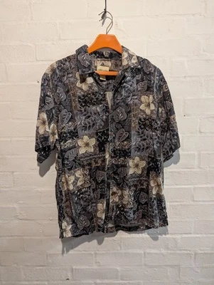 Camisa de seda hawaiana Joseph & Feiss talla grande manga corta floral Foto 1 de 4