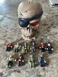Mega Bloks Pirates of the Caribbean Minifigs Jack Sparrow Calypso Carry Skull - Picture 1 of 8