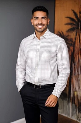 Camisa de vestir Club Room para hombre de ajuste regular, blanca roja verde, 16,5 pulgadas, 34-35 Foto 1 de 4