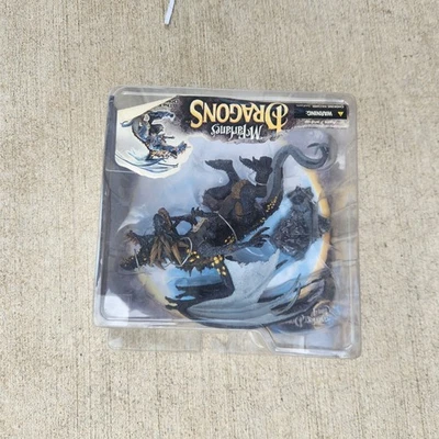 McFarlane's Dragons Berserker Dragon Clan 4 Fall of the Dragon Kingdom Hsh - Image 1 of 2
