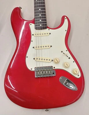 SQUIER SST-30 Used 1984 Basswood body Maple neck Rosewood fingerboard Red - Image 1 of 4