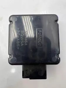 2014 Ford Explorer GPS Control Module OEM DB5T19H464AC - Picture 1 of 5