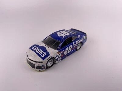 Jimmie Johnson Lowe’s Patriotic Chevy Camaro 2018 1/64 NASCAR fundido a presión Foto 1 de 3