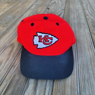 De colección Kansas City KC Chiefs Punta de Flecha Logo 7 Bordado NFL Snapback Sombrero Usado en Excelente Condición Foto 1 de 4
