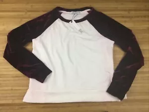 Cupcakes and Cashmere Red Velvet Rayon/Spandex Sweatshirt size XS White/Burgundy - Picture 1 of 7